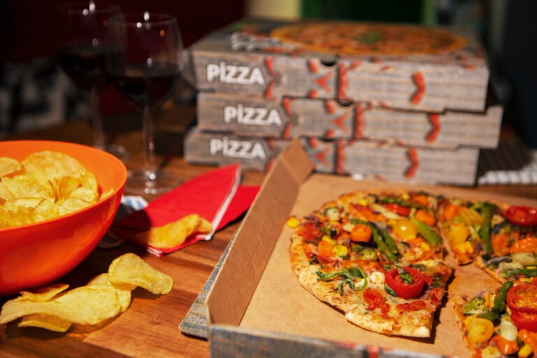 14 Best Pizza Restaurants in Islamabad Serving Irresistible Flavors