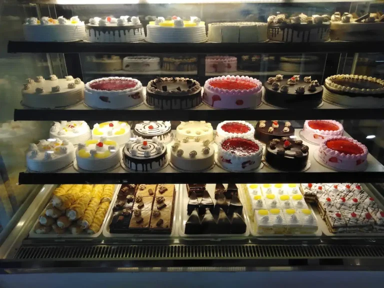 12 Best Bakery in Multan for Fresh Cakes and sweet