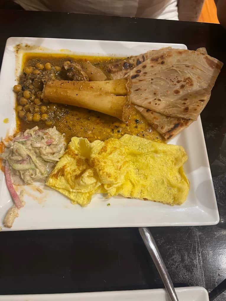 Best Chanay in Sialkot for a Traditional Desi Breakfast
