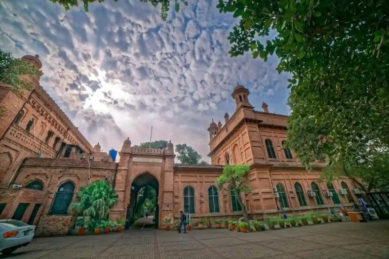 12 Best Colleges in Lahore for Quality Education and Academic Excellence