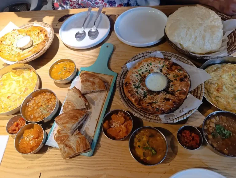 10 Best Breakfast in Clifton Karachi for a Delicious Morning
